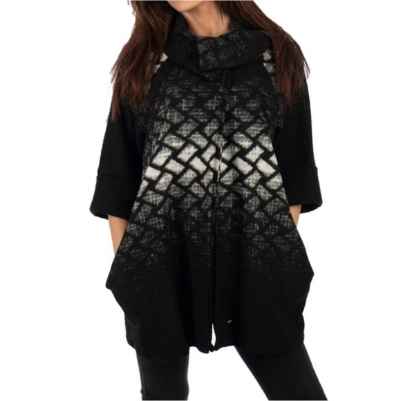 Joseph Ribkoff Jackets & Blazers - Joseph Ribkoff Black & White 3/4 Sleeve Fold Over Cowl Neck Wool Coat Pockets 6